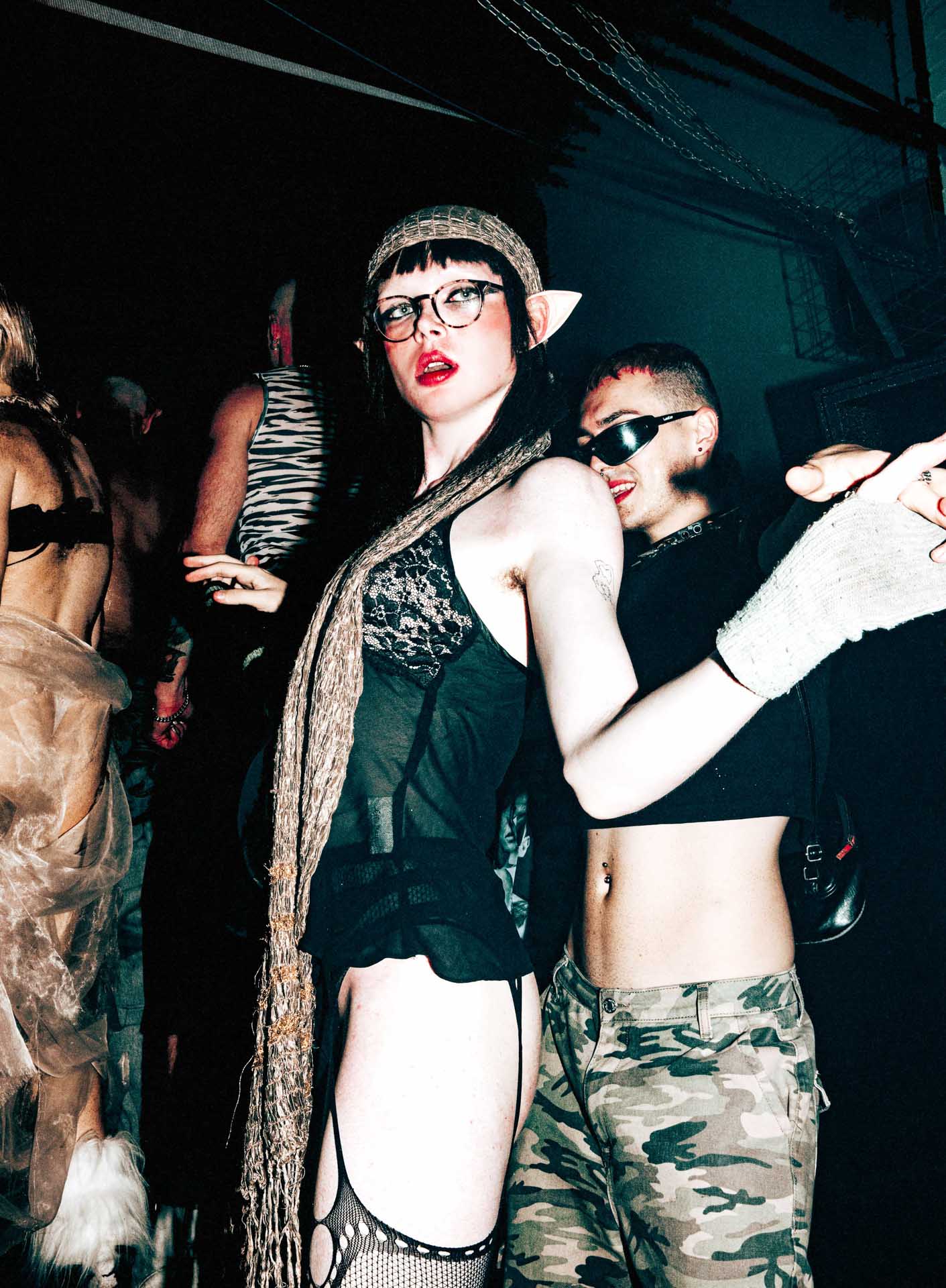 Howl_Rave_13_131_yp2vci