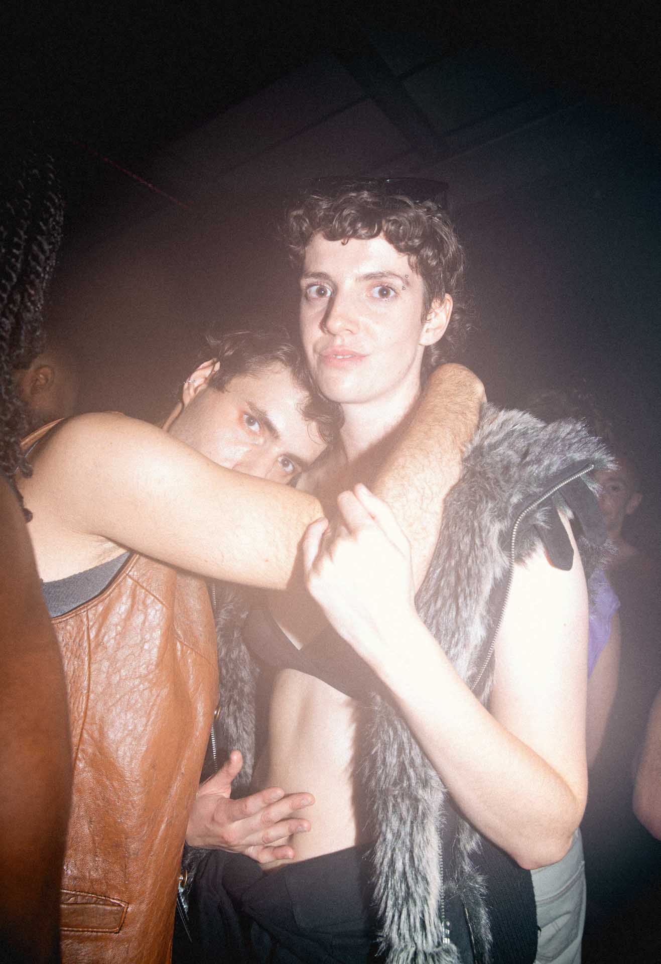 Howl_Rave_13_114_lzzwyf