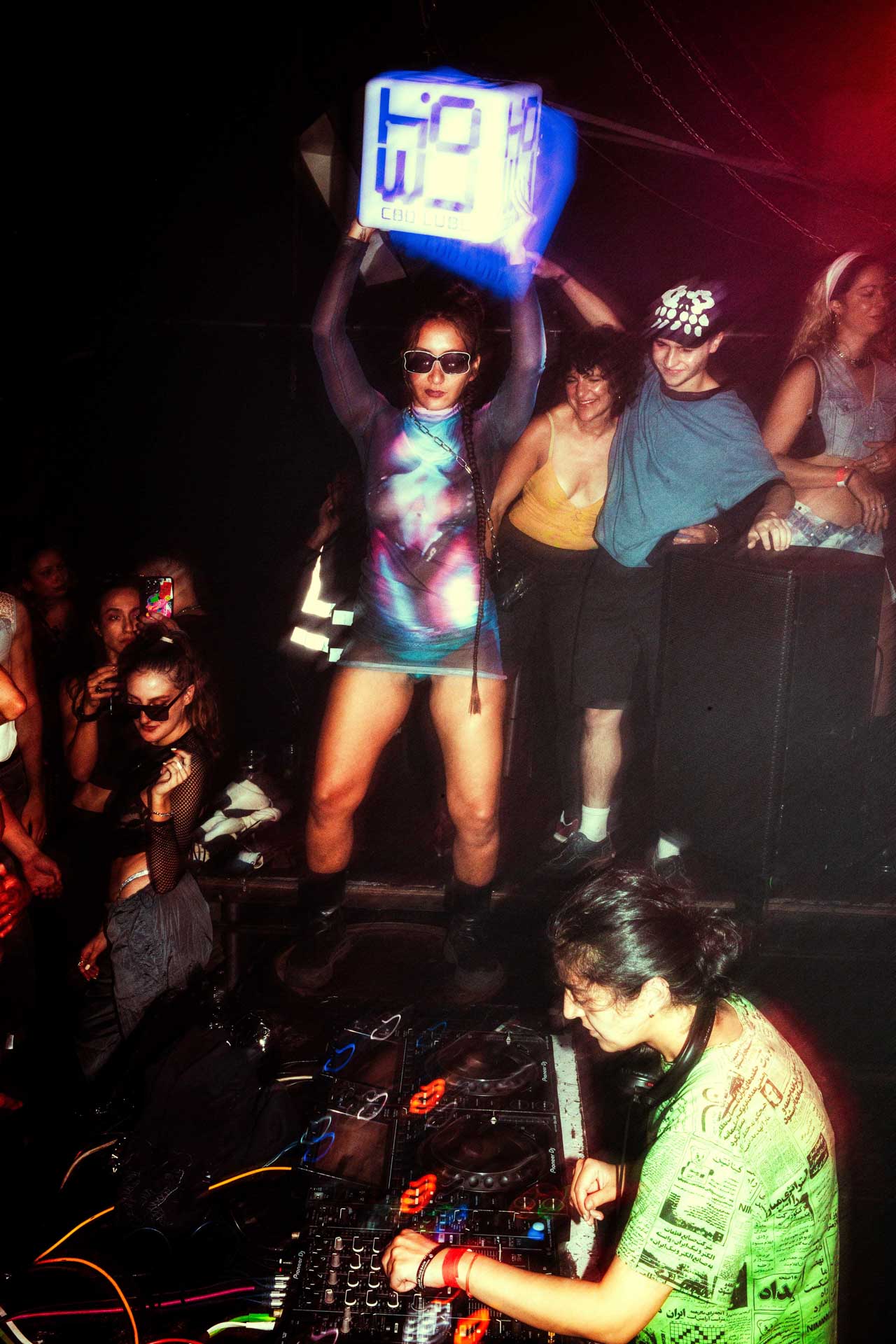 Howl_Rave_13_106_f40nnh