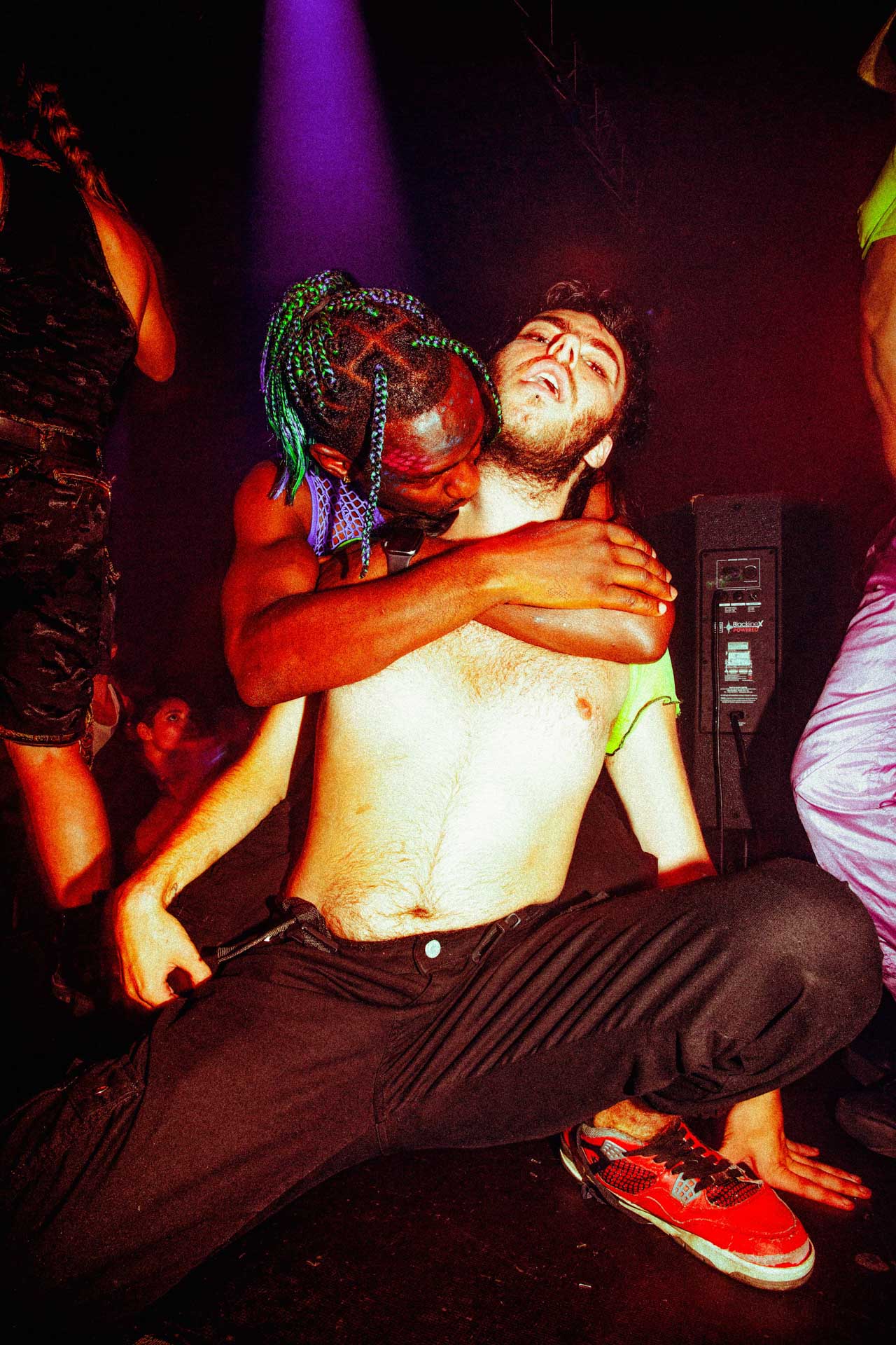 Howl_Rave_13_100_knn7ob