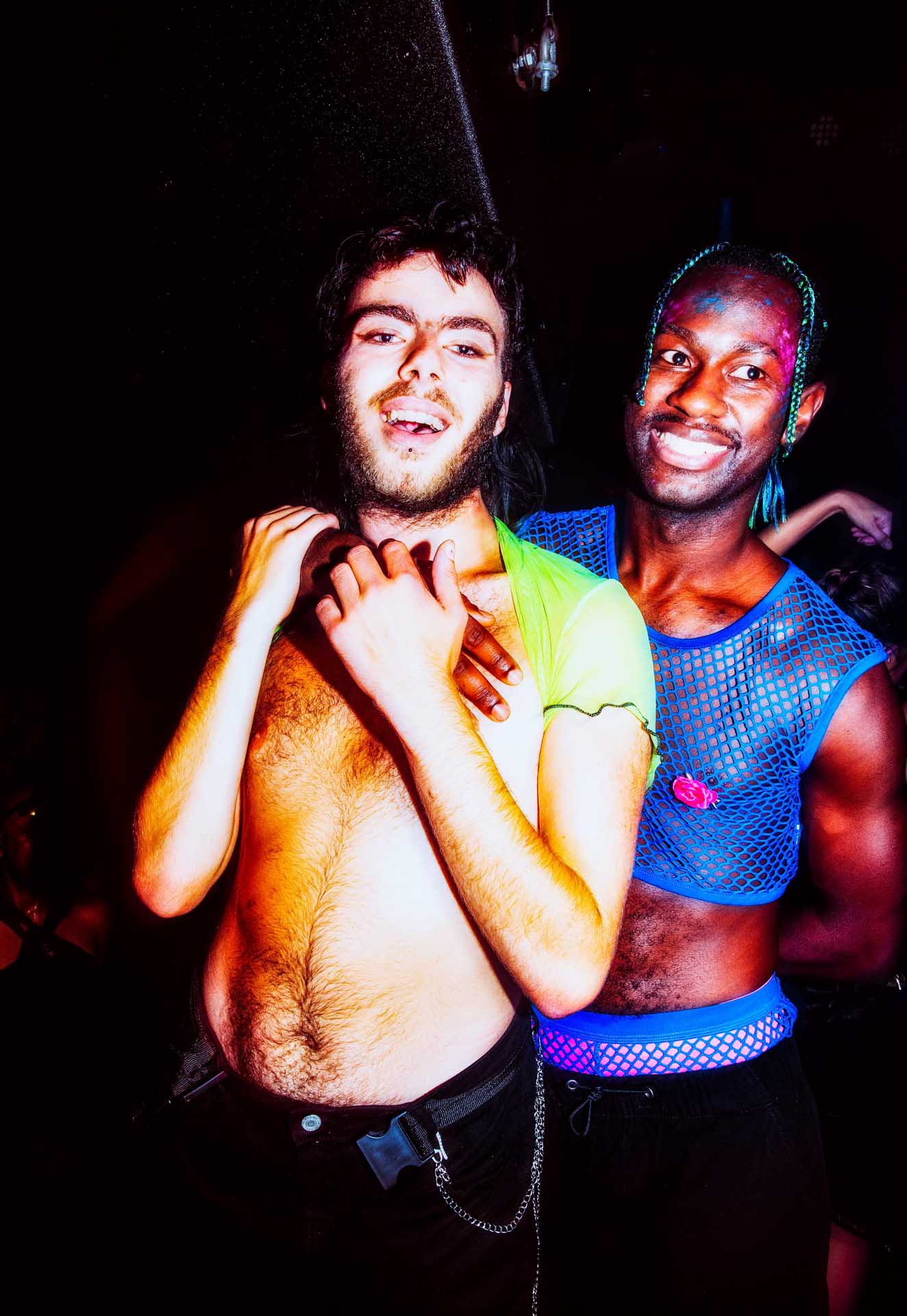 Howl_Rave_13_020_aolzdv
