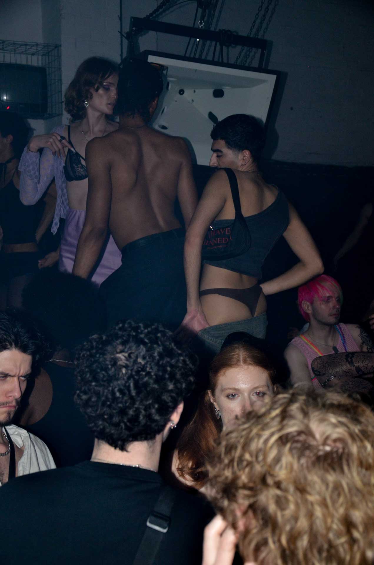 Howl_Rave_15_151_uhqxhu