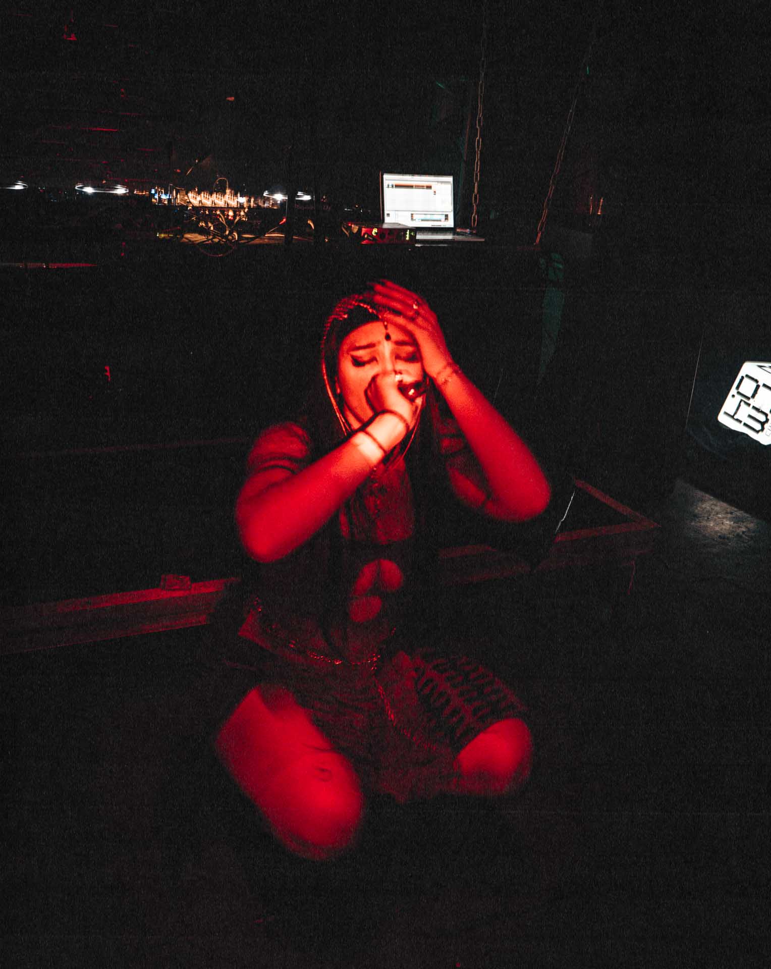 Howl_Rave_15_142_z1ag8n
