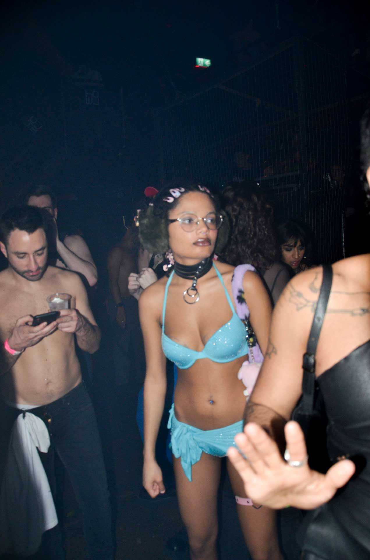 Howl_Rave_15_136_pzispp
