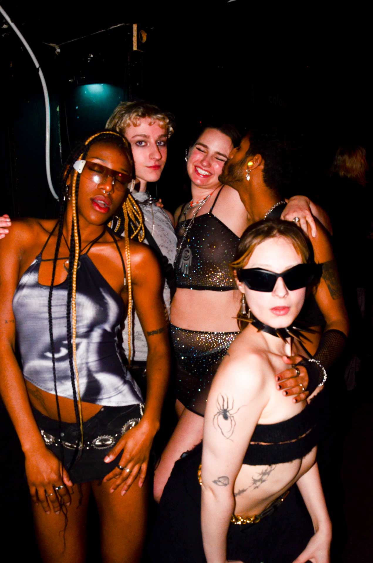 Howl_Rave_15_129_fxt8bm
