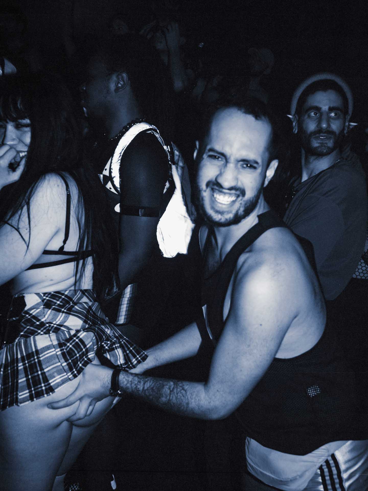 Howl_Rave_15_100_hdrmk9