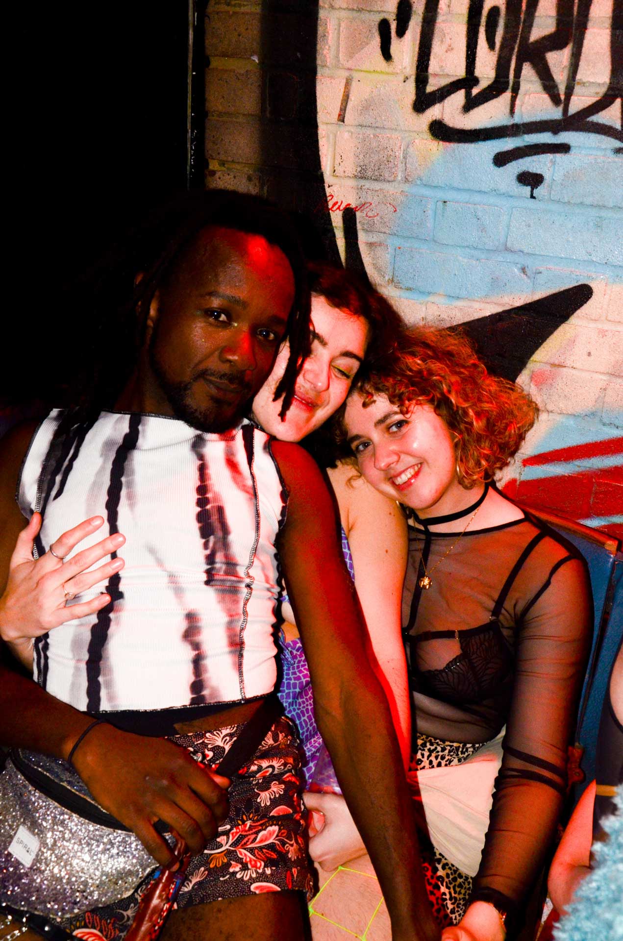 Howl_Rave_15_075_nv4kuk
