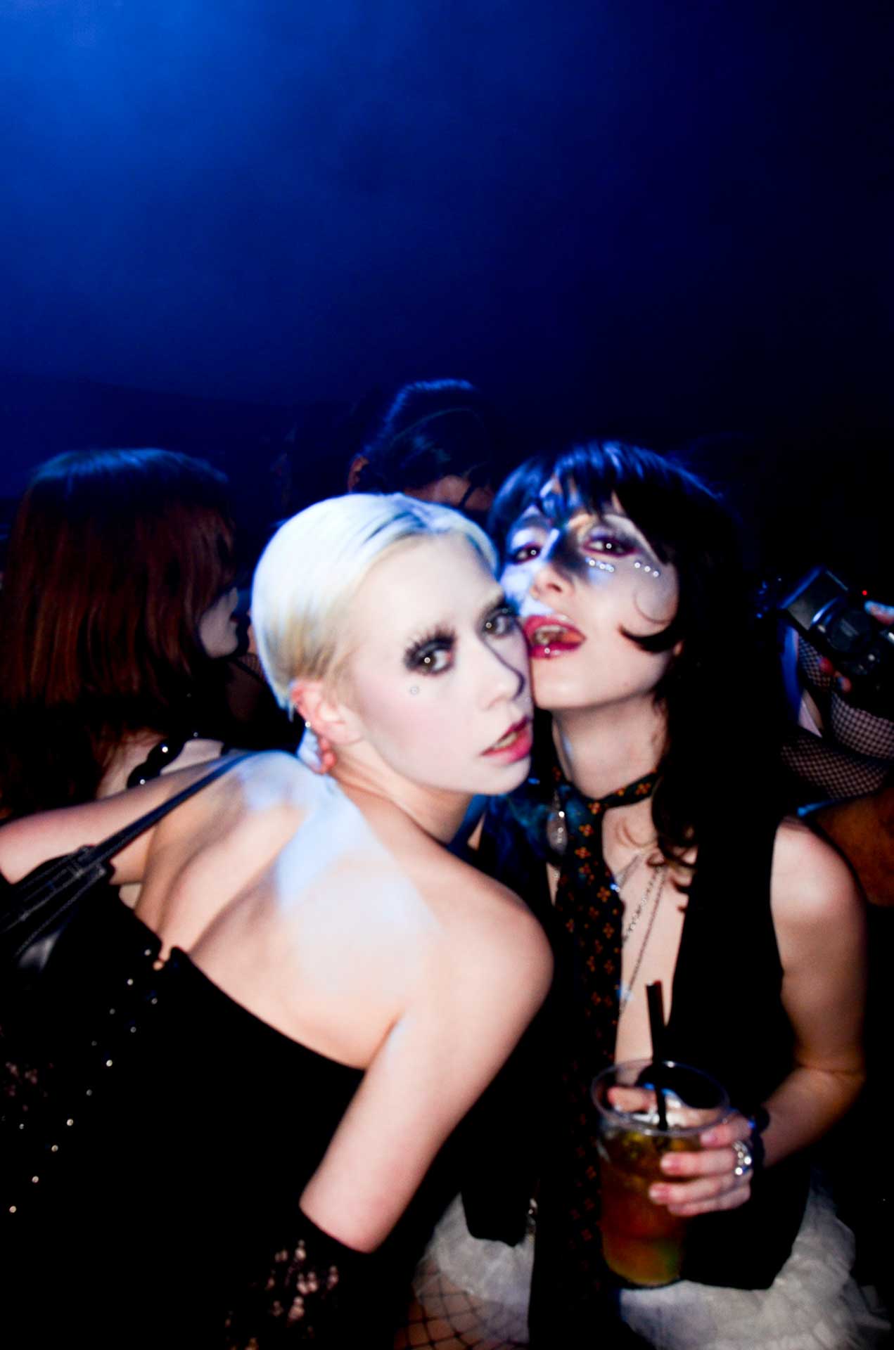 Howl_Rave_15_070_am1wzr