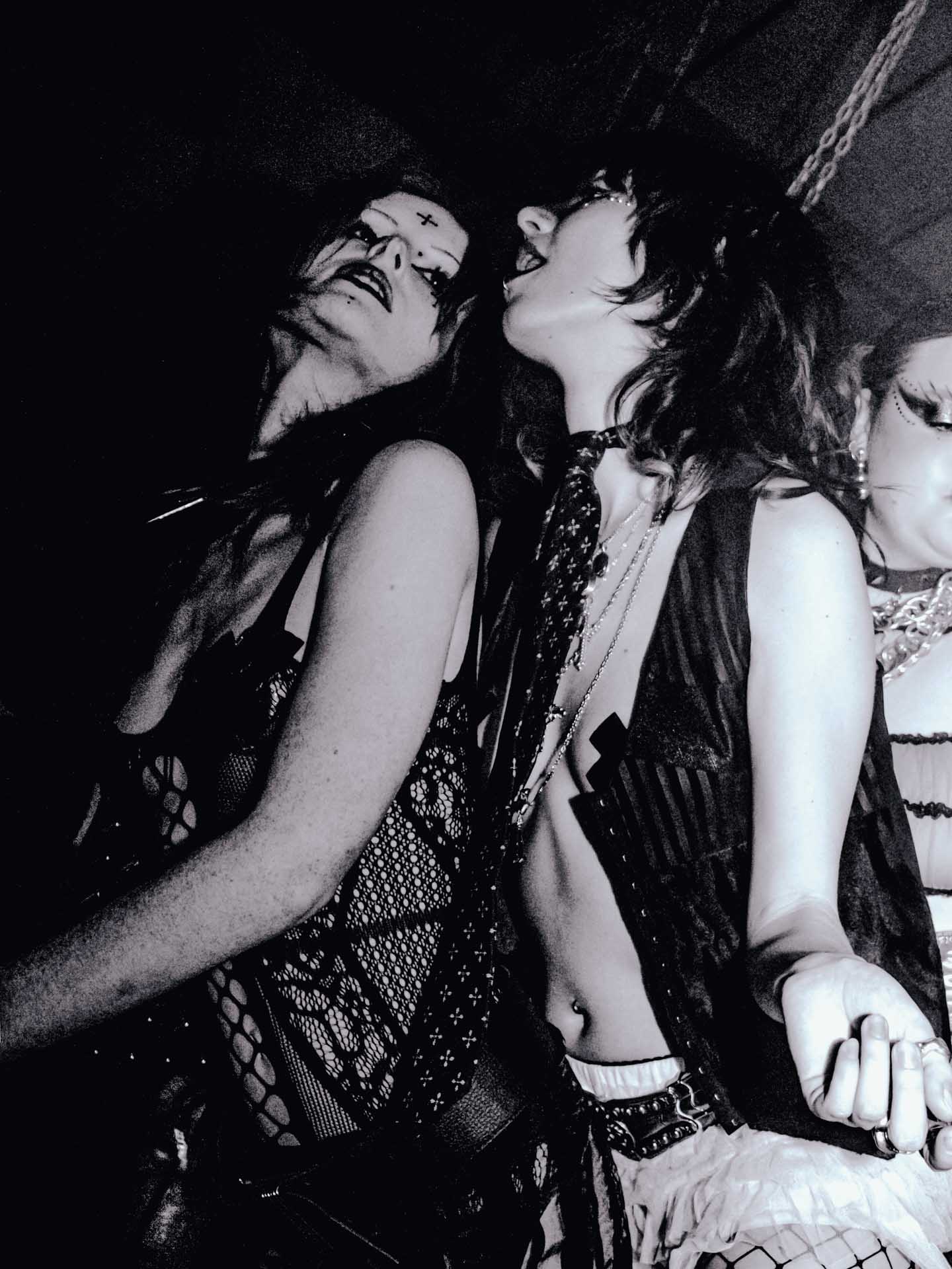 Howl_Rave_15_041_imsuud