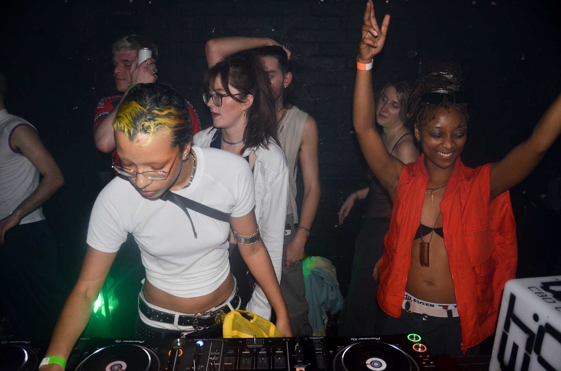 Howl_Rave_15_037_g01eov
