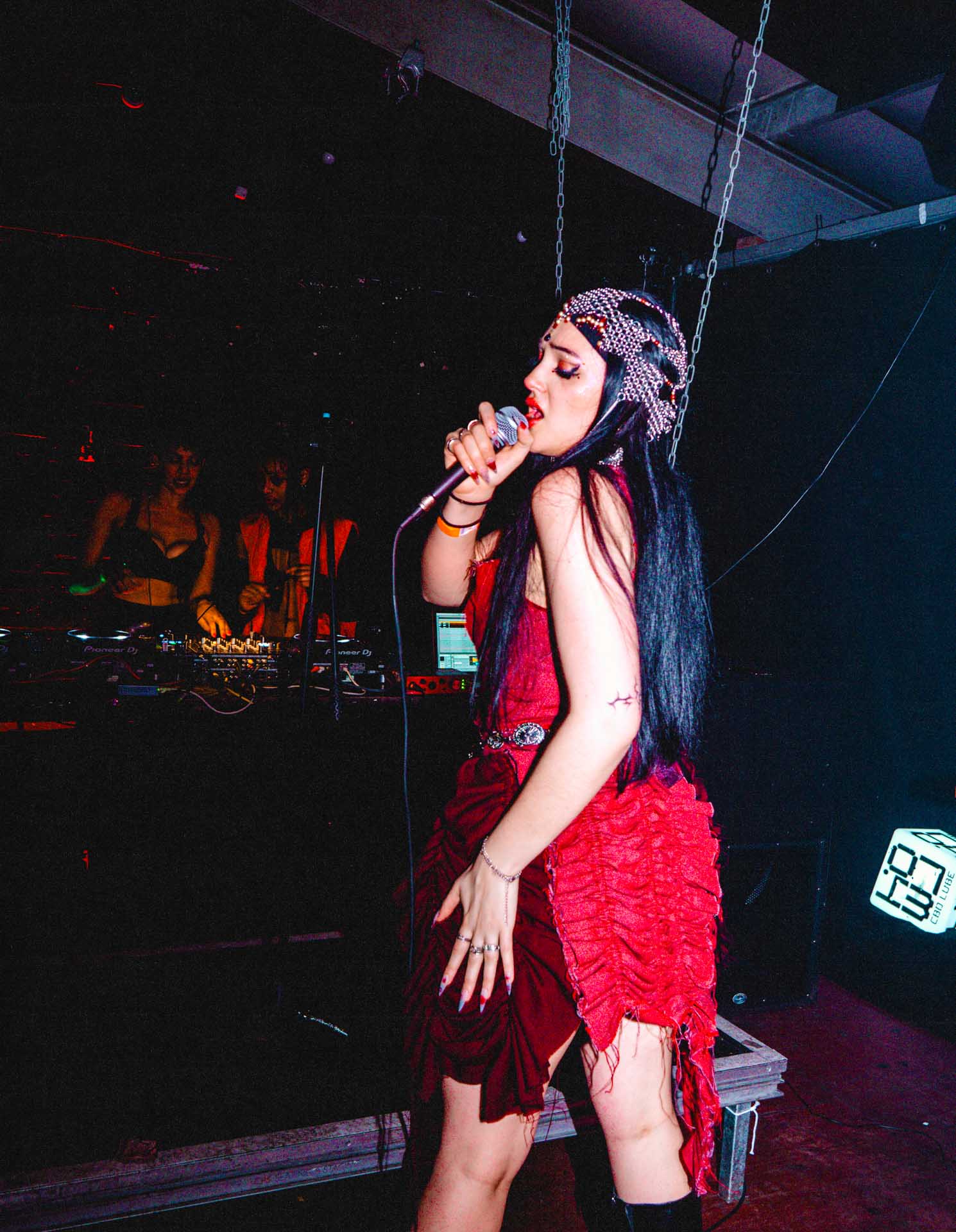 Howl_Rave_15_031_qcbbpa