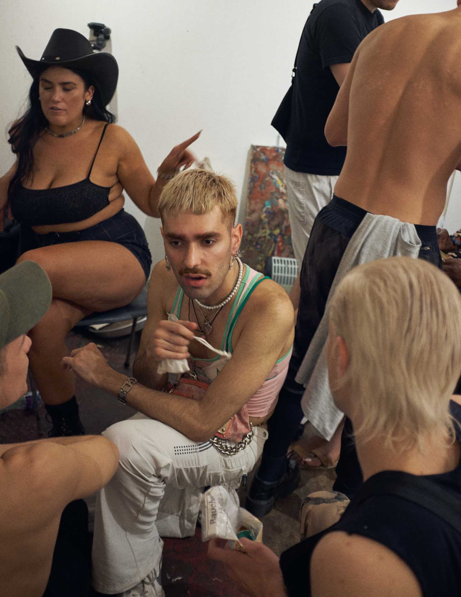 Howl_Rave_01_255_lt597s