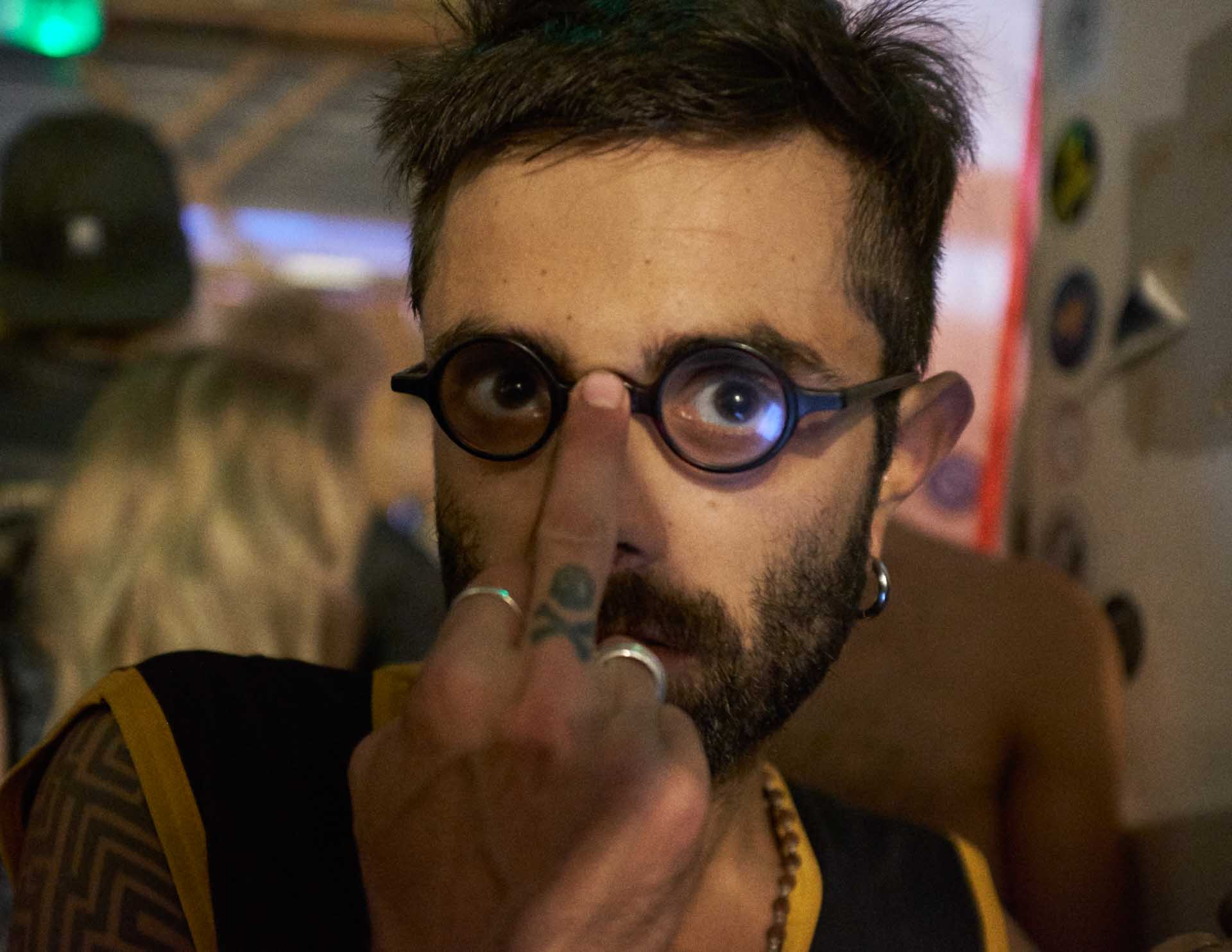 Howl_Rave_01_229_ep5ta0