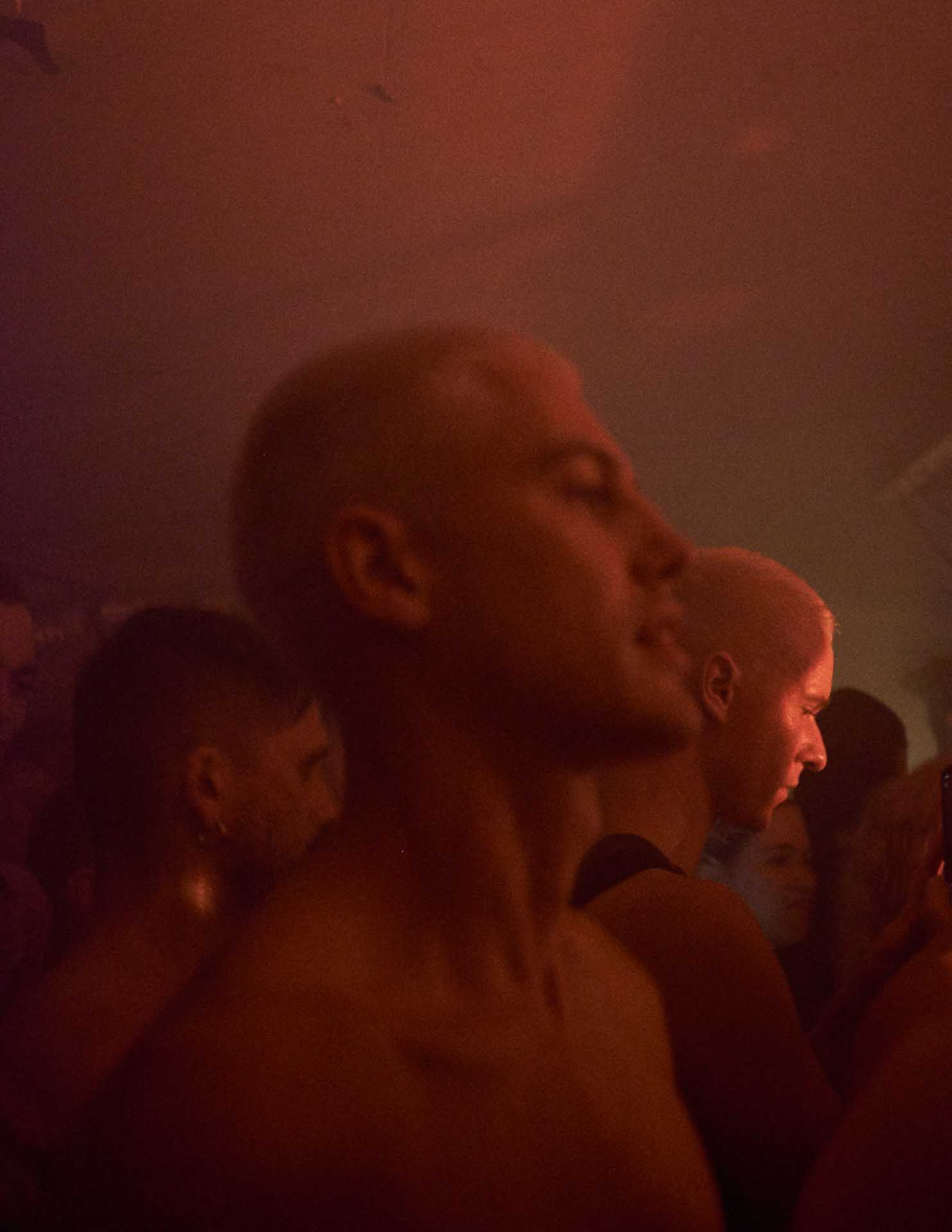 Howl_Rave_01_153_dgrs5q
