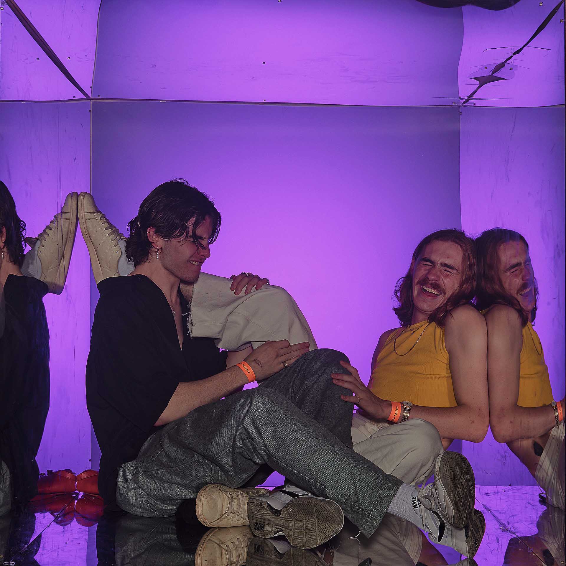 Howl_Rave_02_062_i48ntj