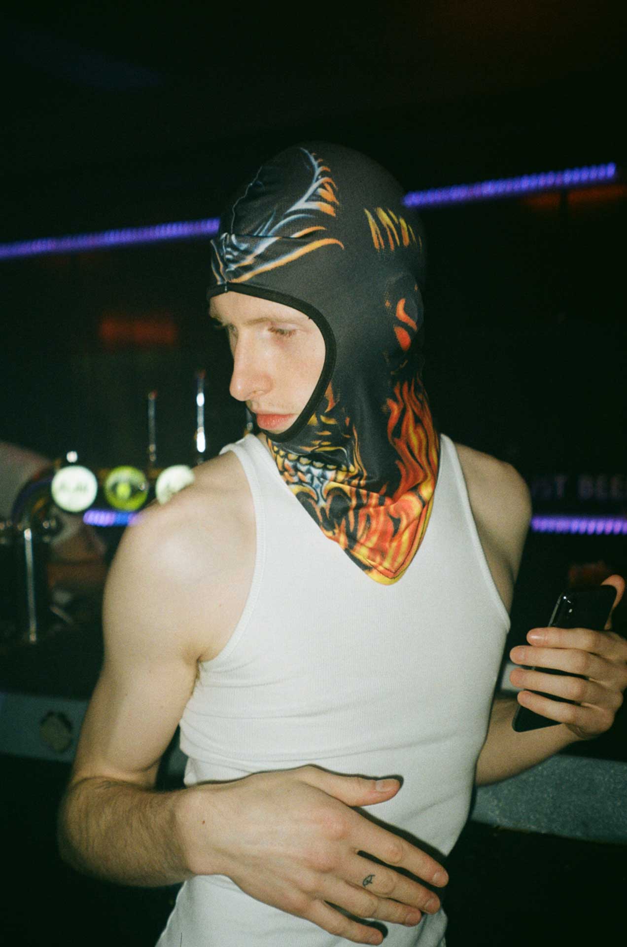 Howl_Rave_03_066_dkh8vw