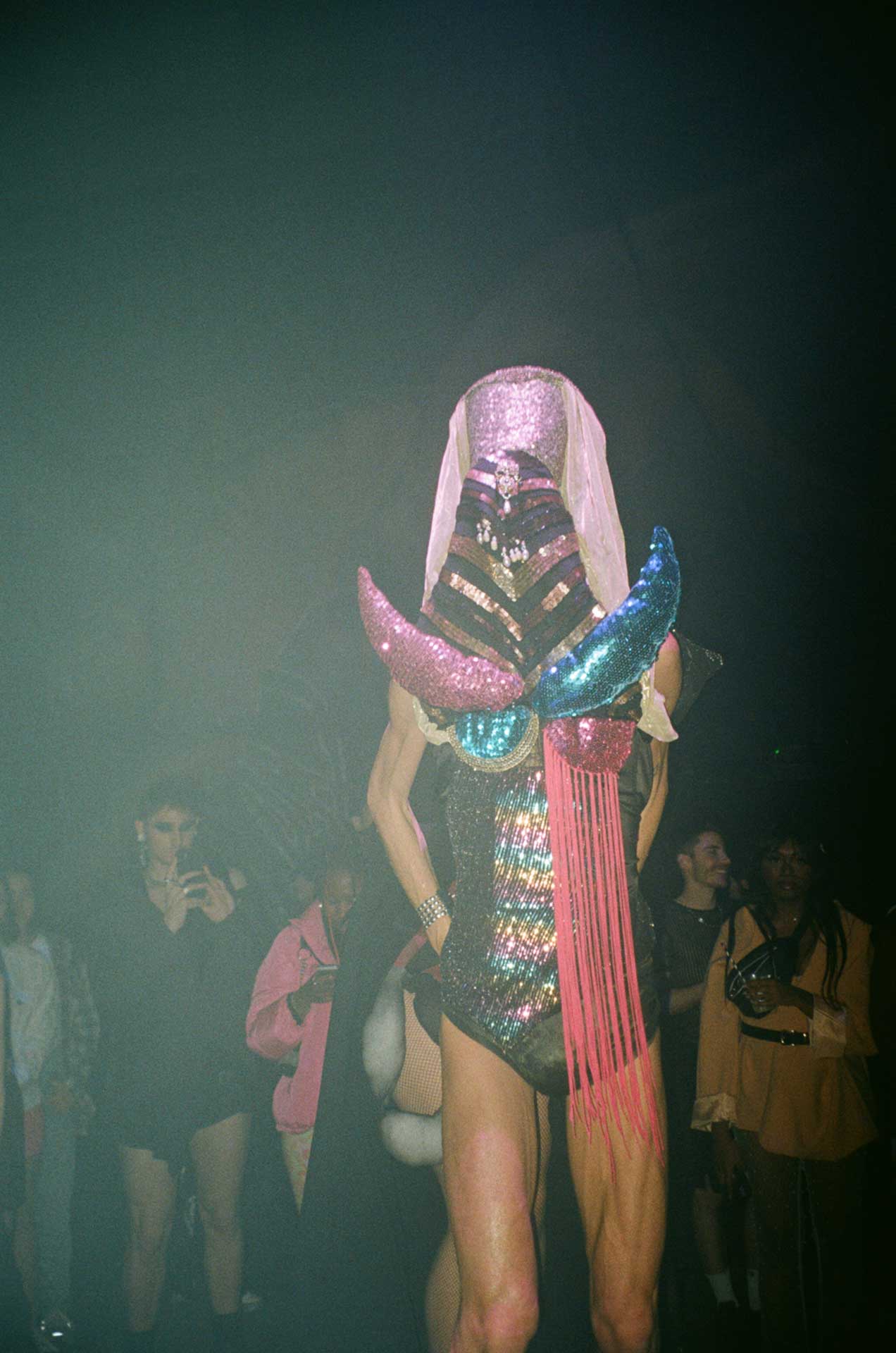 Howl_Rave_03_050_nb2moh