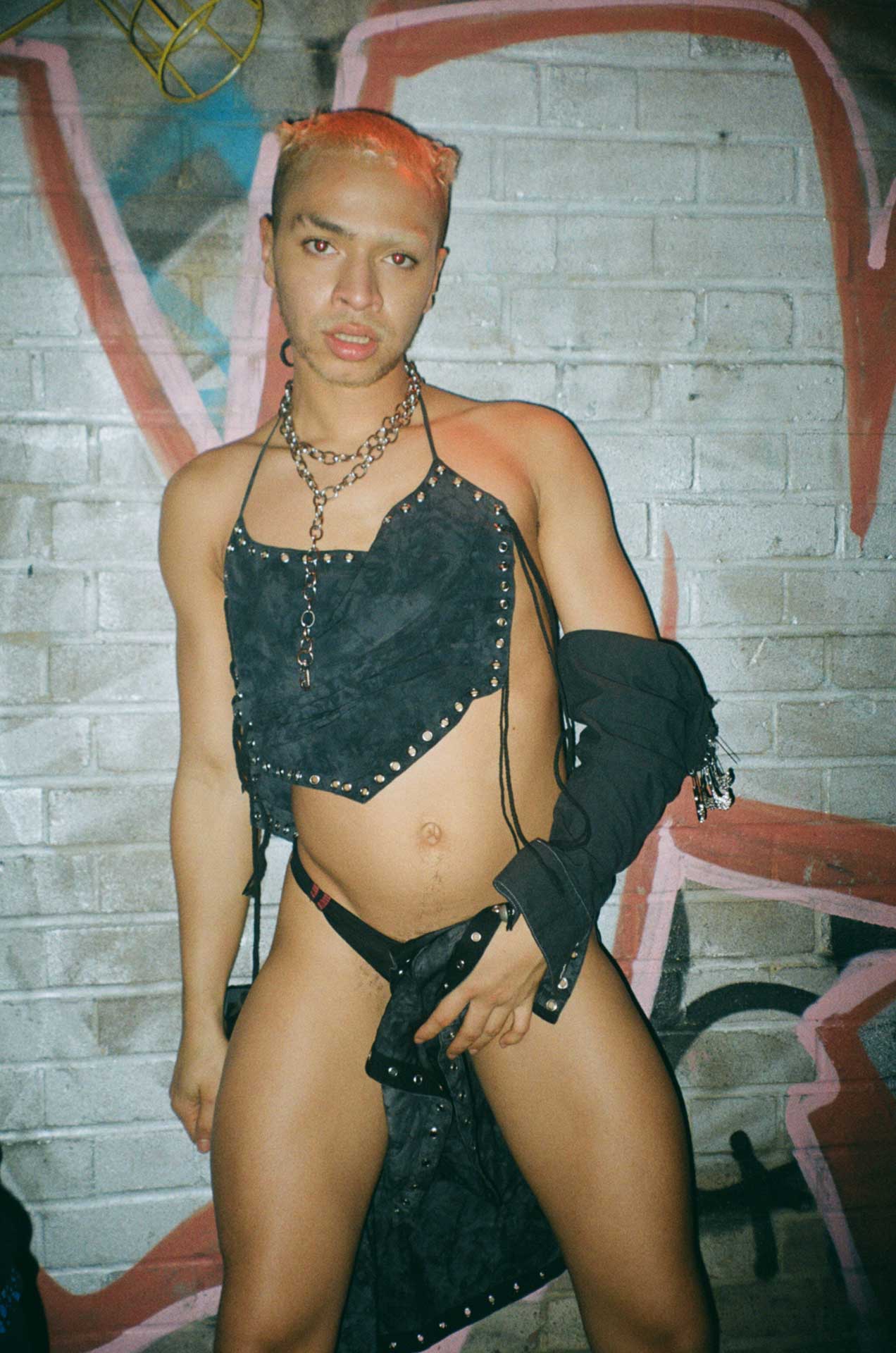Howl_Rave_03_090_xlblch