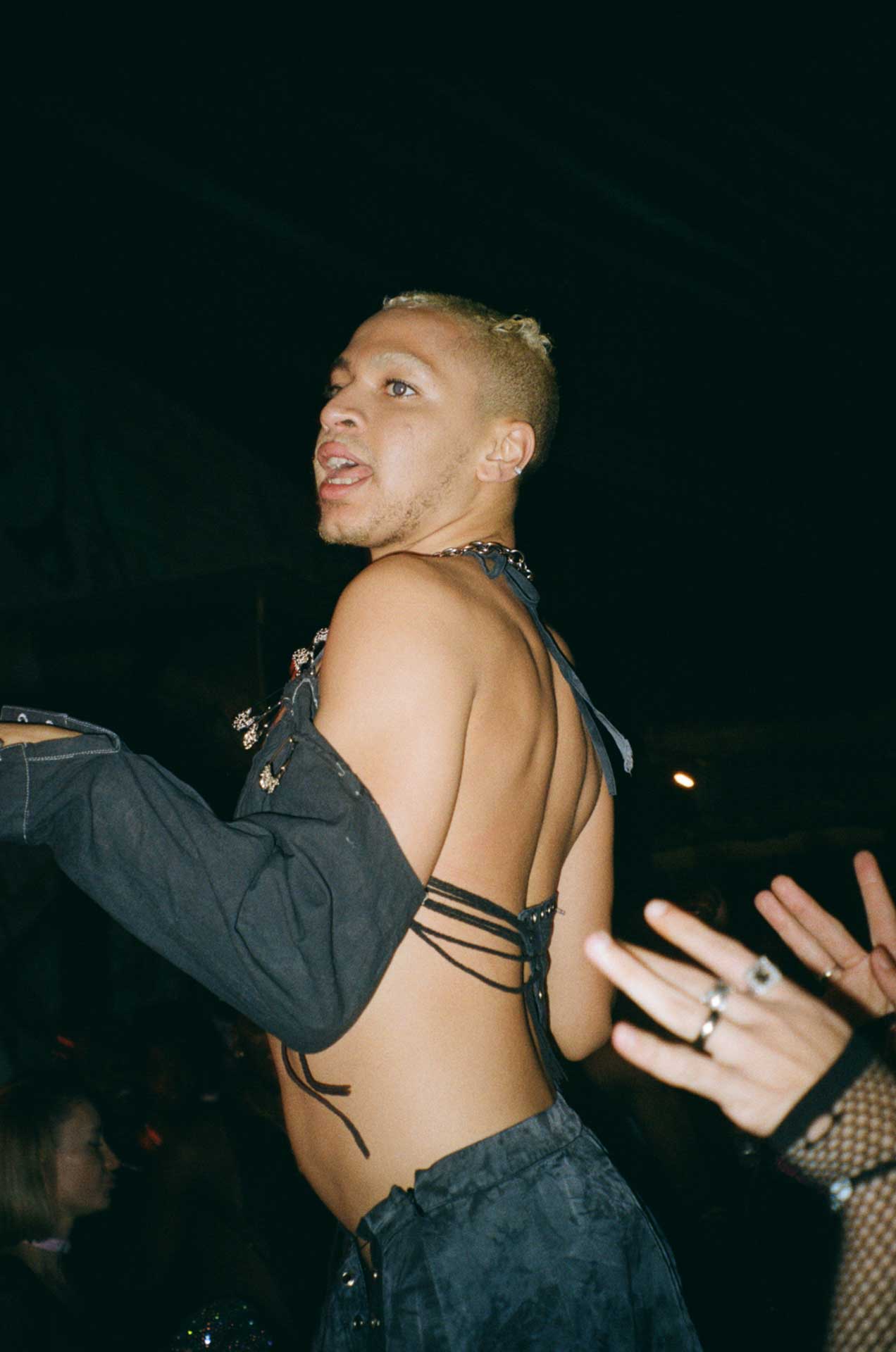 Howl_Rave_03_121_reysao