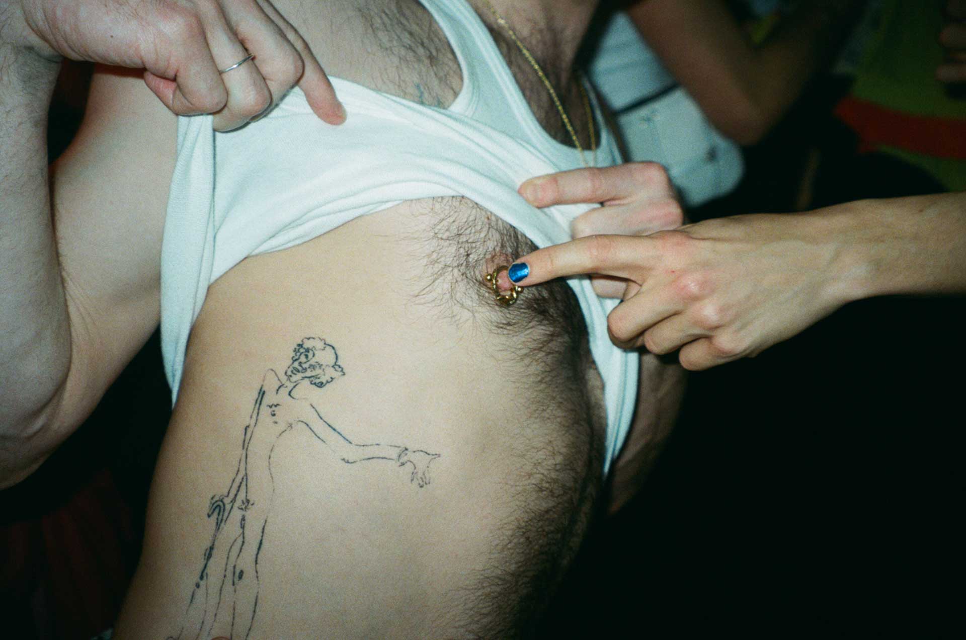 Howl_Rave_04_021_r8h89n