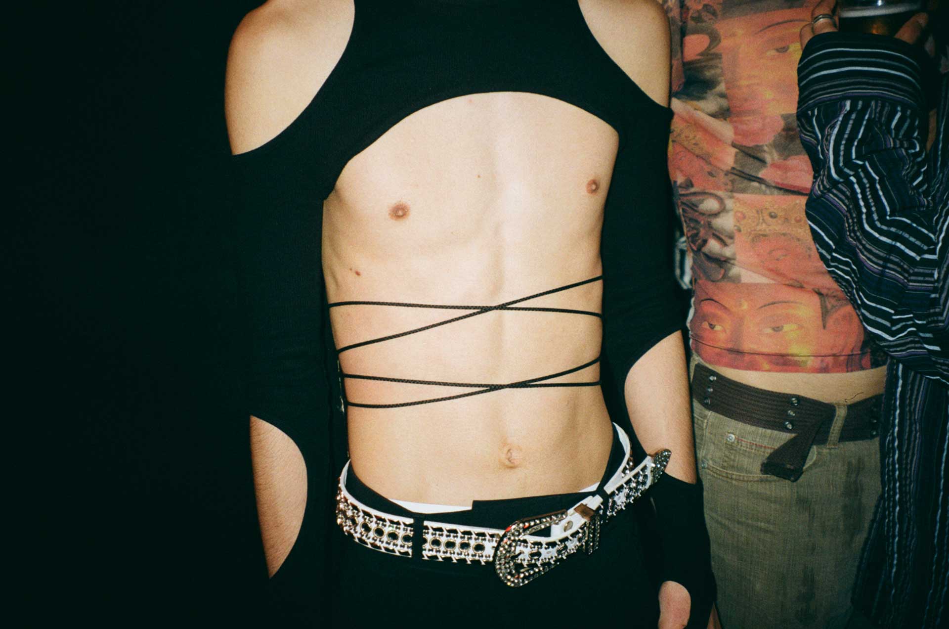 Howl_Rave_04_058_c9zn5x