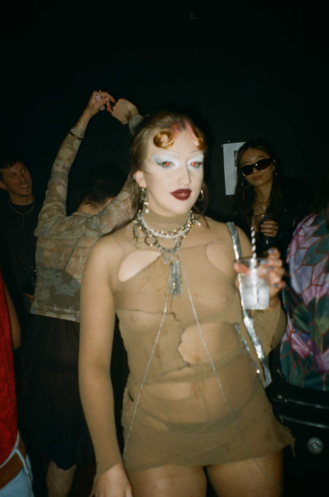 Howl_Rave_04_027_cjvbdt