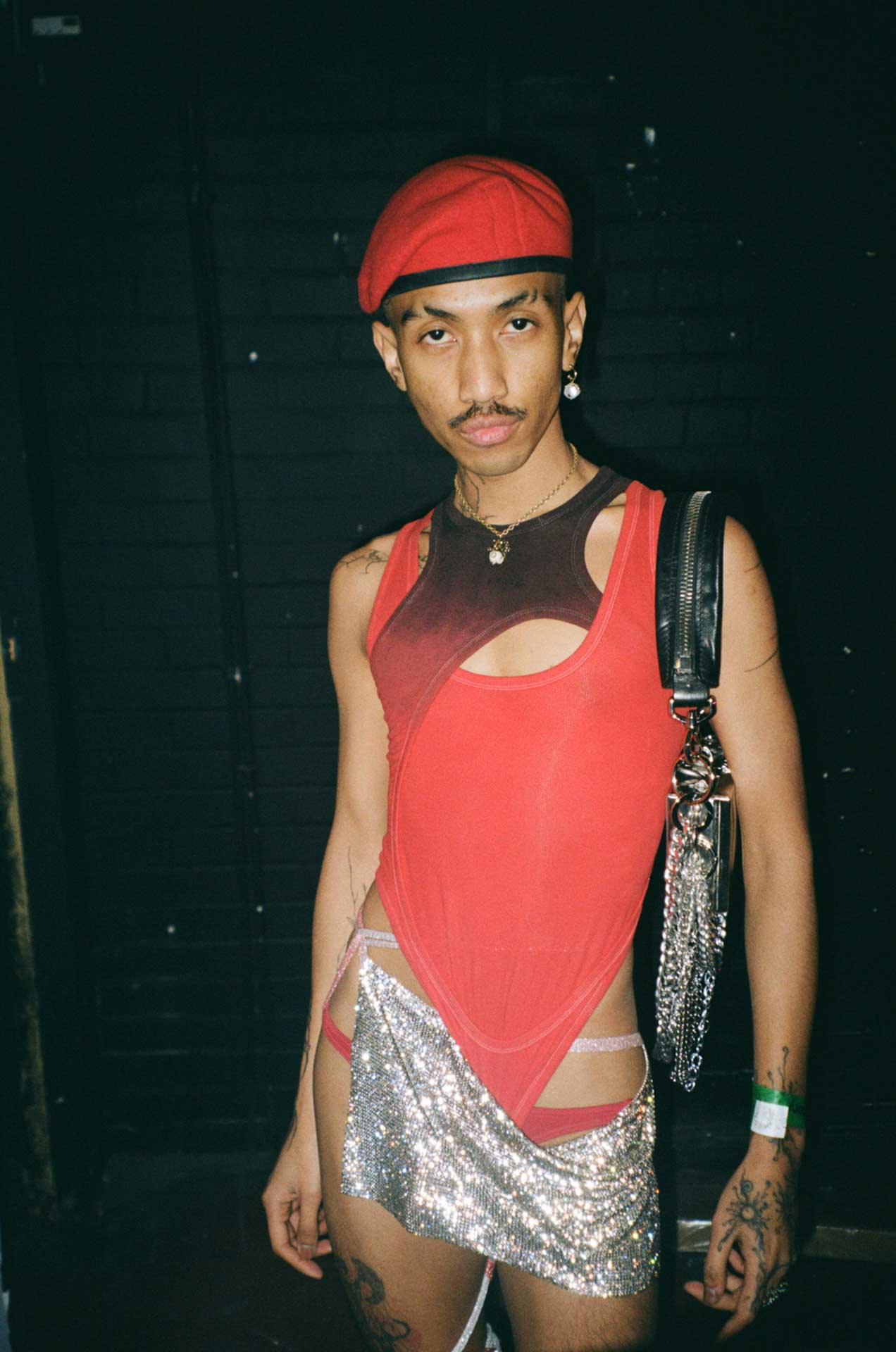 Howl_Rave_04_049_hkbgk4