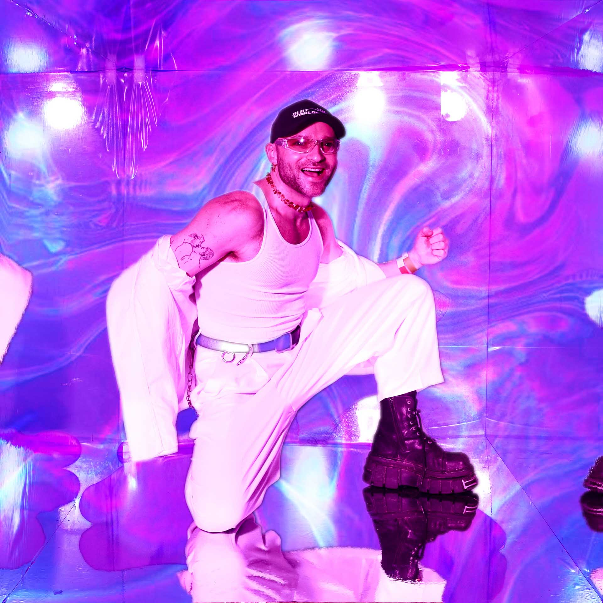 Howl_Rave_10_130_uuxop2