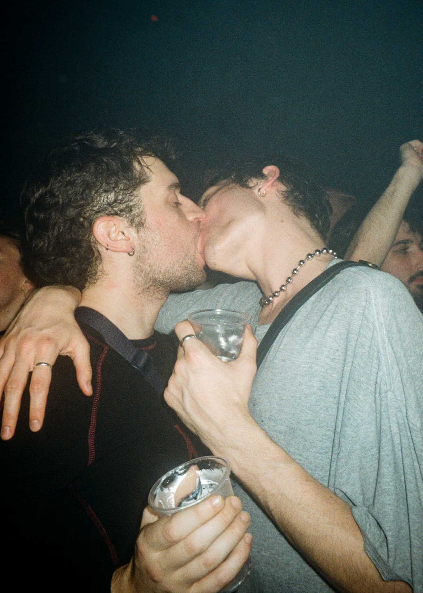 Howl_Rave_10_037_kcwfuz