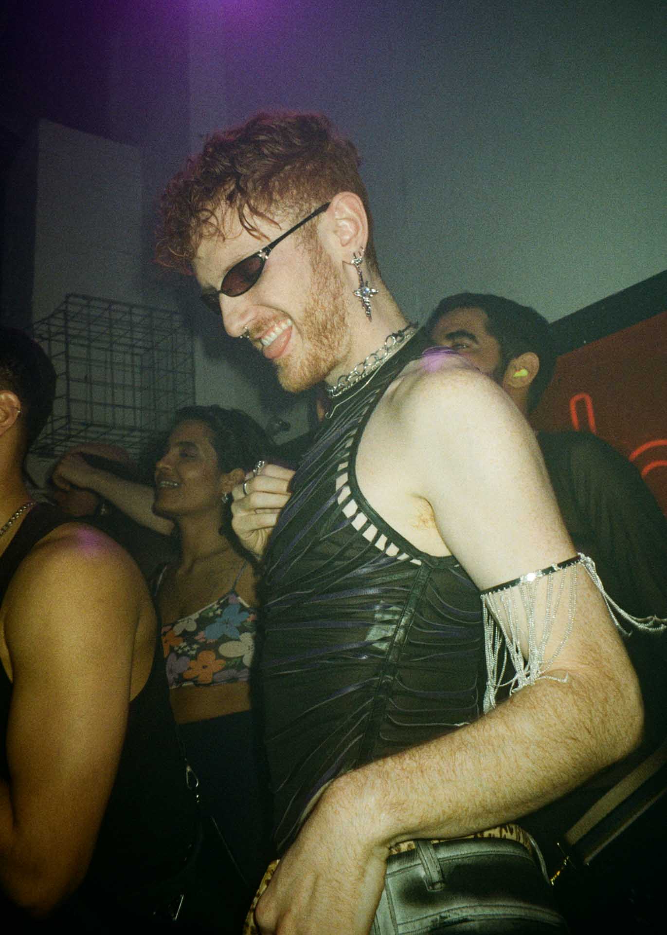Howl_Rave_10_142_qzidgz