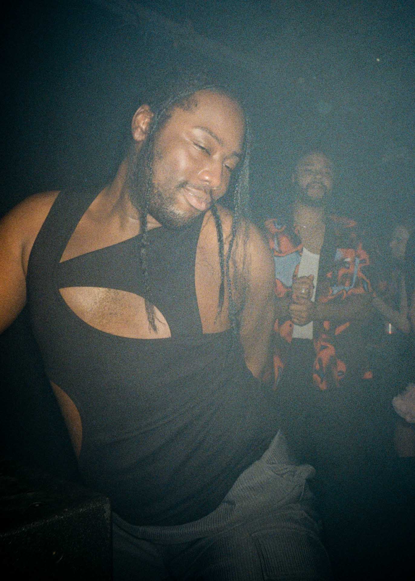 Howl_Rave_10_007_ywextu