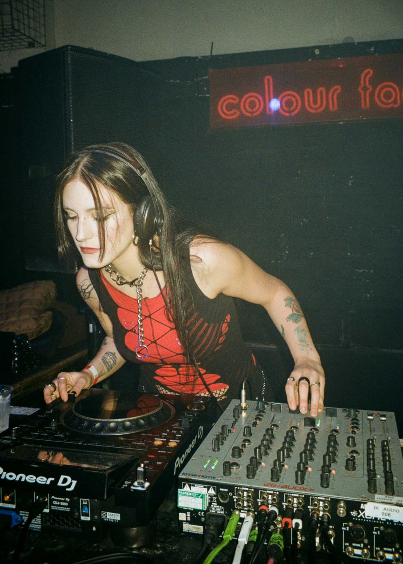 Howl_Rave_10_153_ja73gq