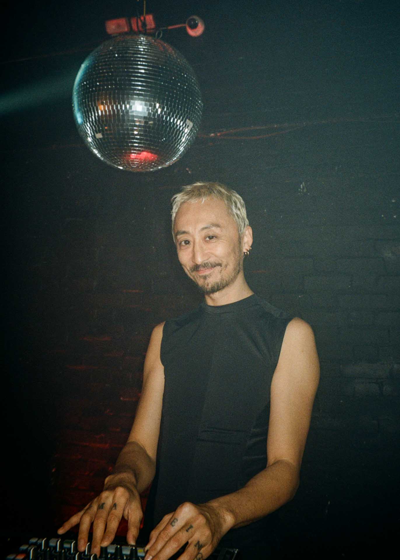 Howl_Rave_10_069_a7ezl5