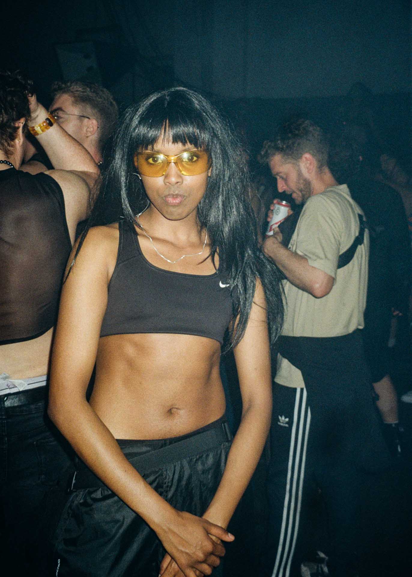 Howl_Rave_12_086_gugdab