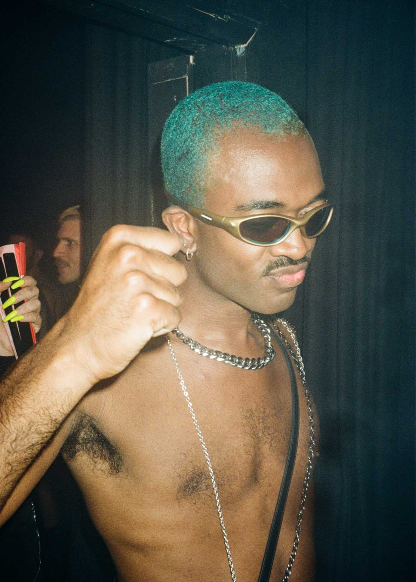 Howl_Rave_12_087_znftco