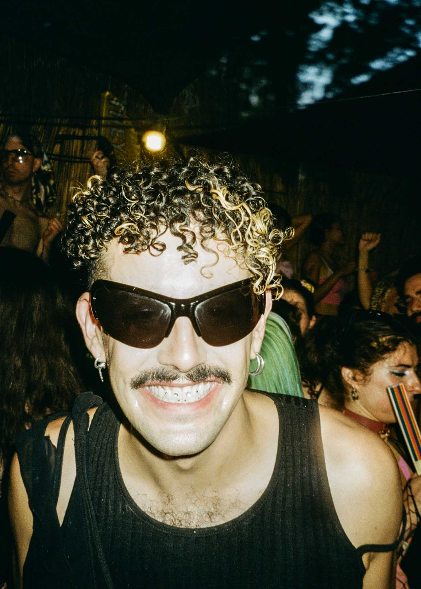 Howl_Rave_12_049_yrskre