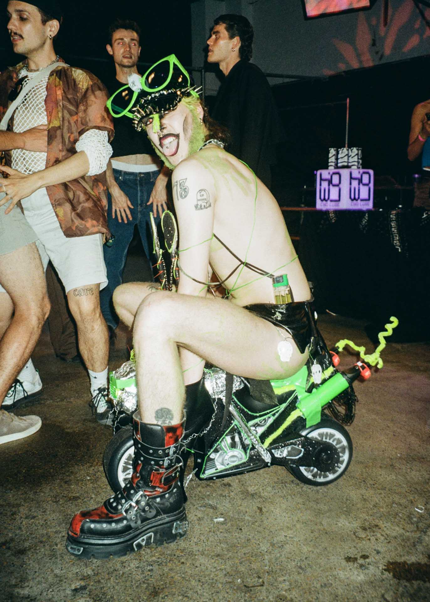 Howl_Rave_12_041_be7okt
