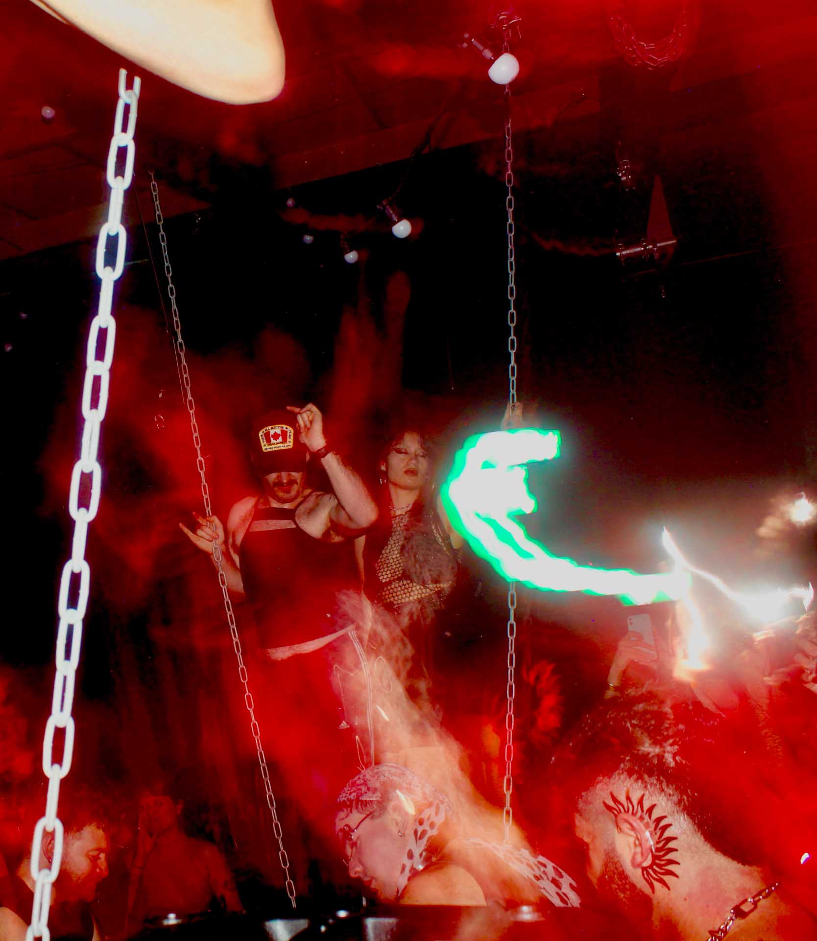 Howl_Rave_14_050_ckp88q