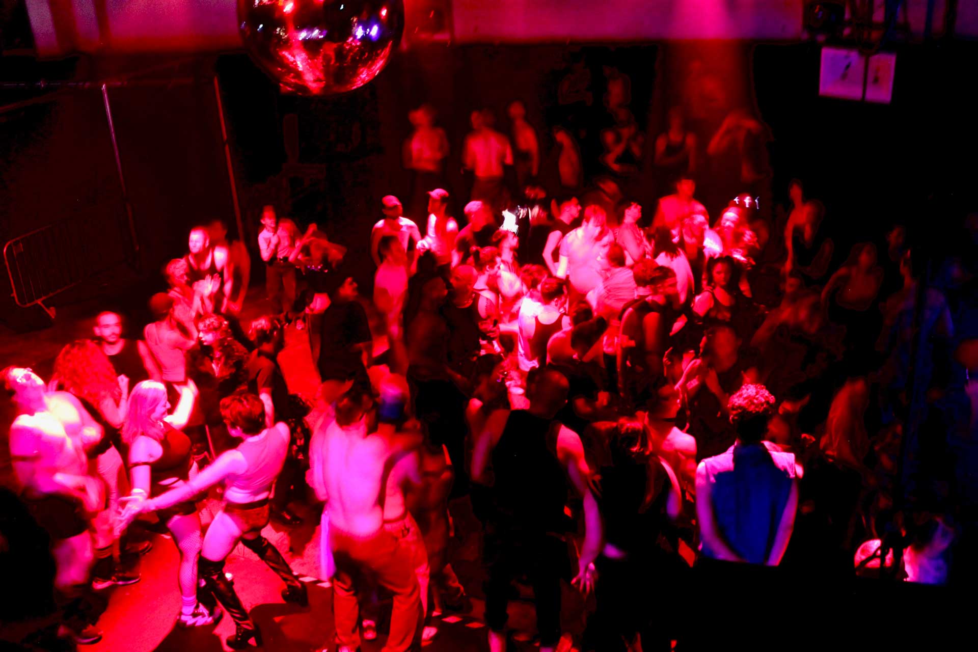 Howl_Rave_14_038_kd0ule