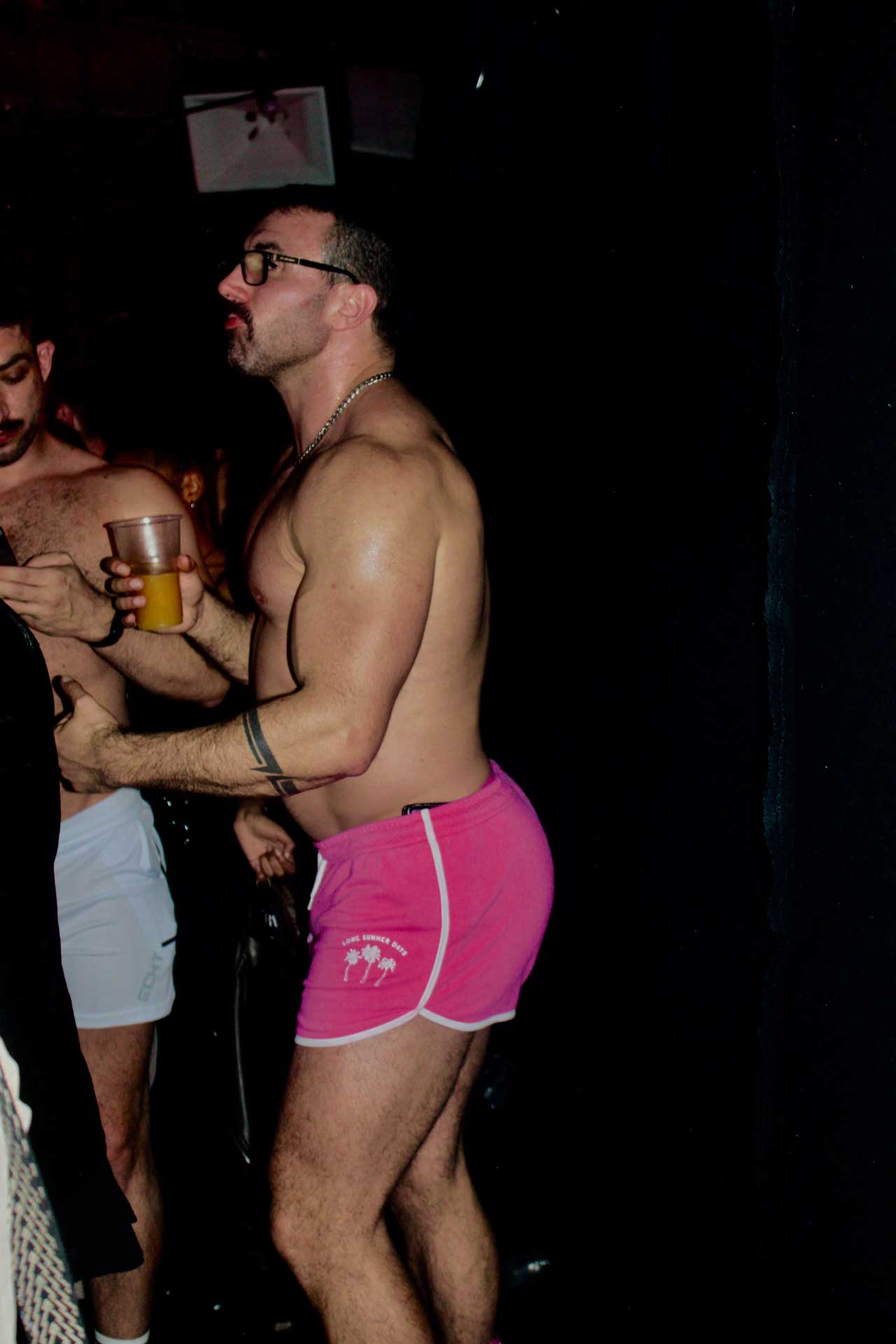 Howl_Rave_14_058_j8ftqk