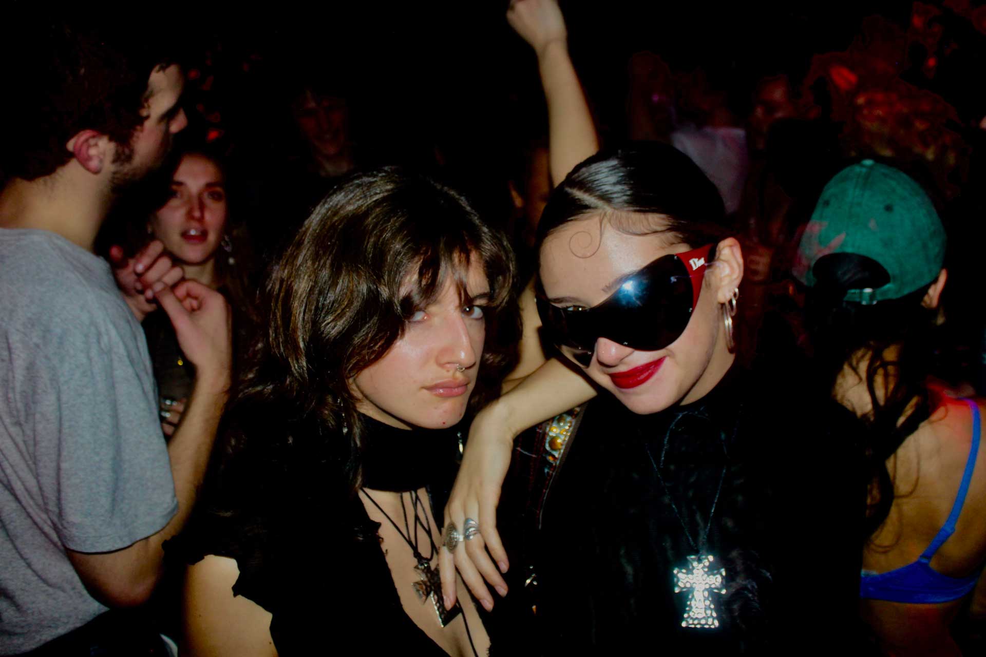 Howl_Rave_14_087_luxyum