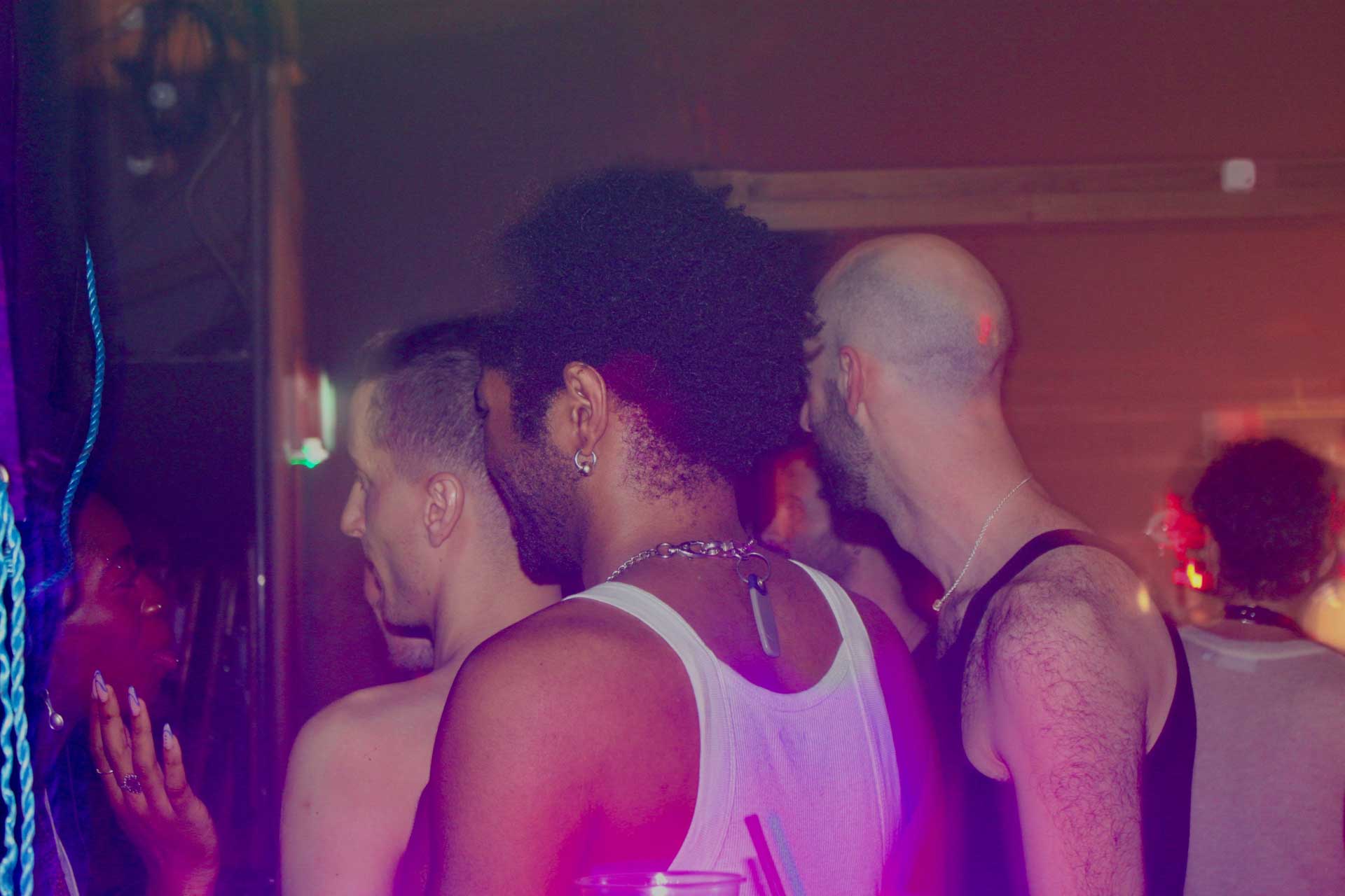 Howl_Rave_14_039_pyv5pt