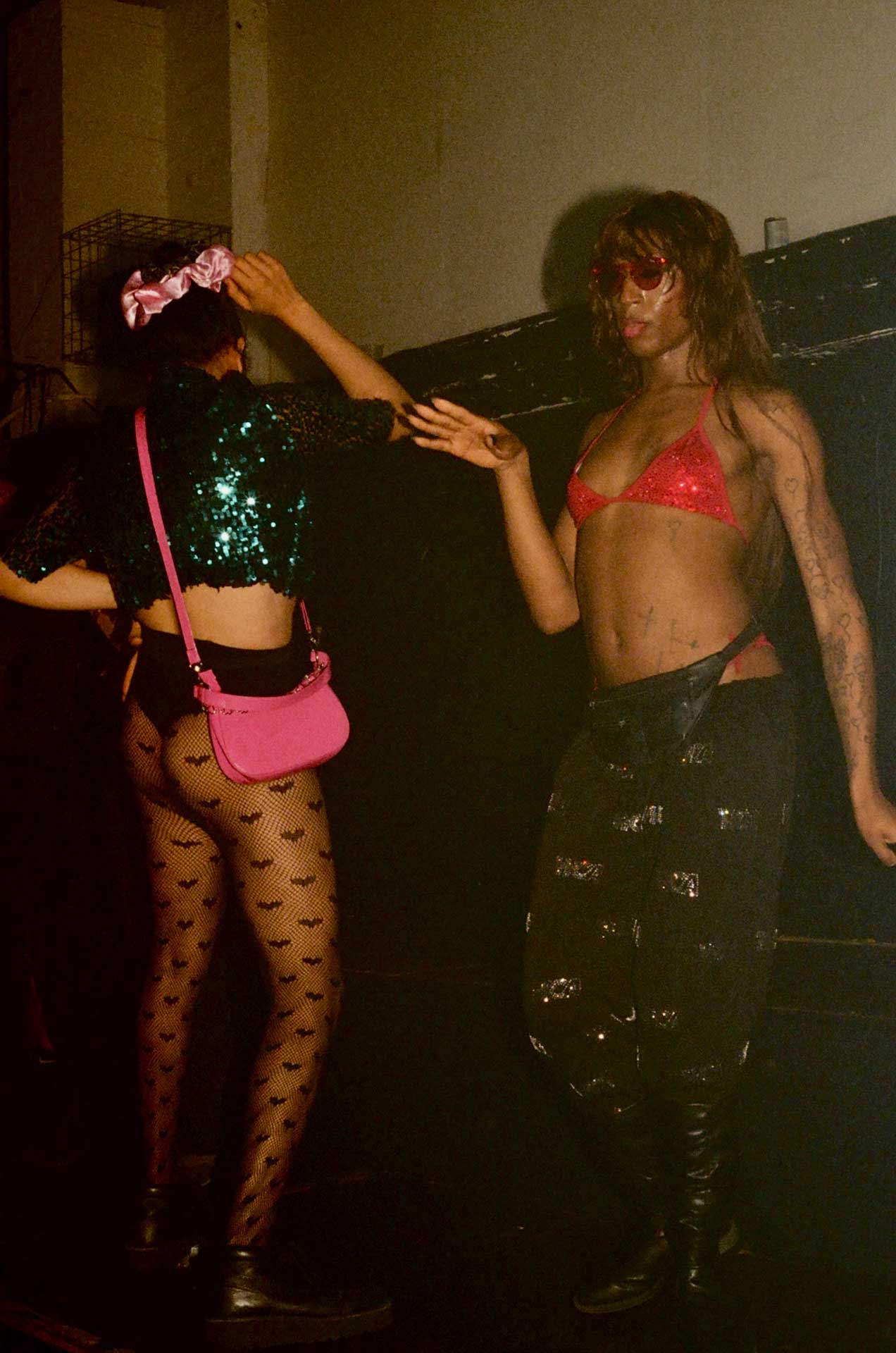 Howl_Rave_14_116_x78vyg