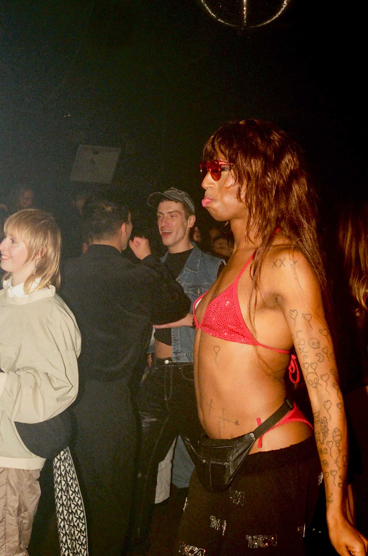 Howl_Rave_14_108_z3t27o