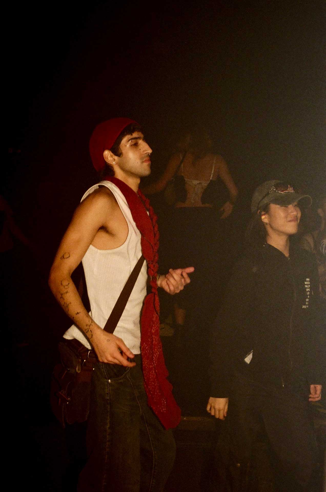 Howl_Rave_14_114_gadqfu
