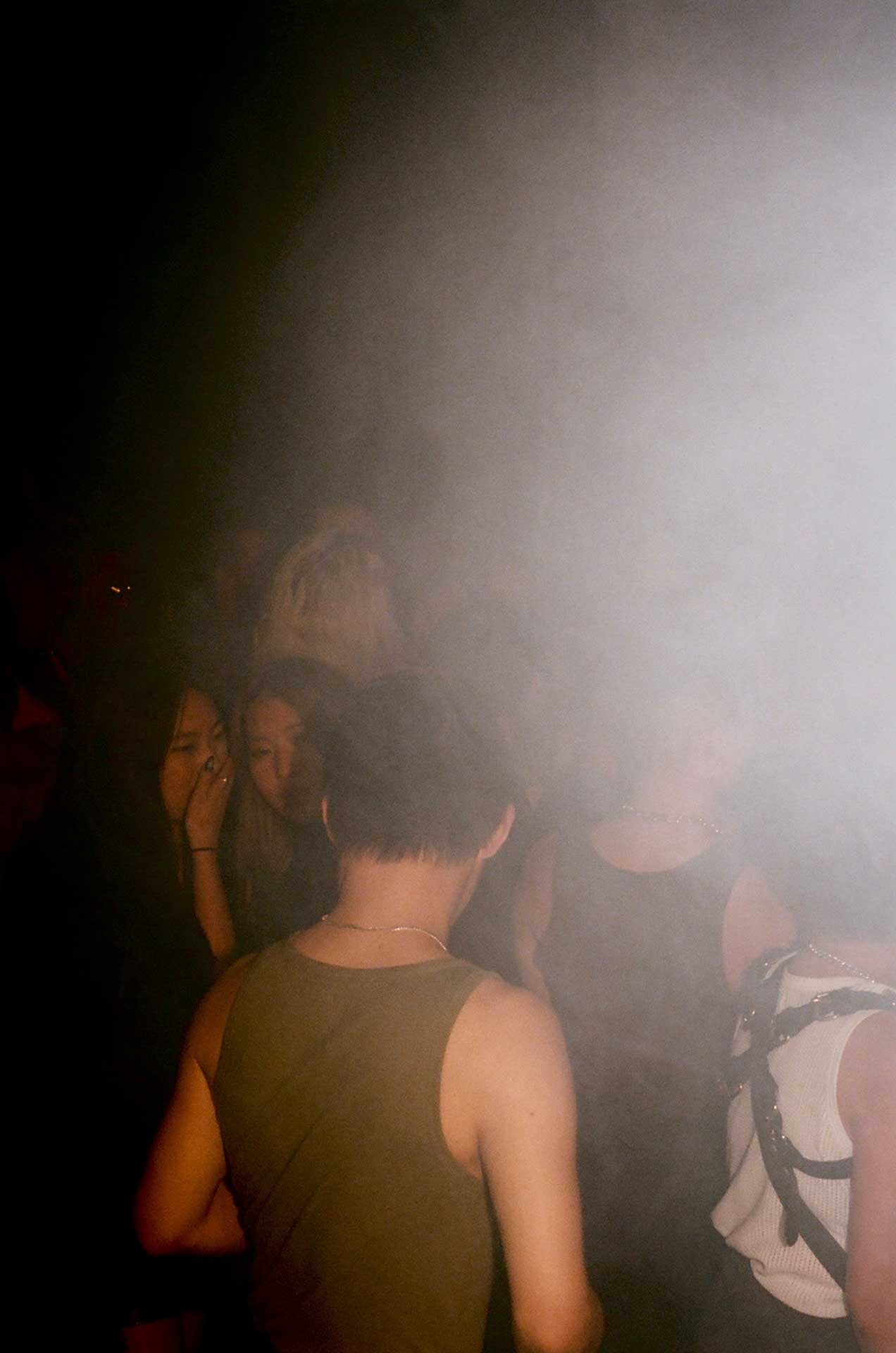 Howl_Rave_14_092_gzwh6m