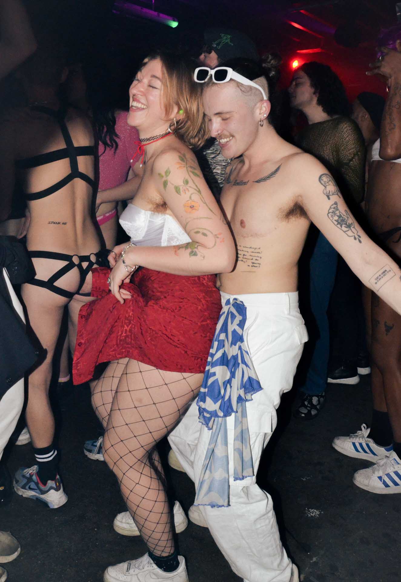 Howl_Rave_16_086_akuos8