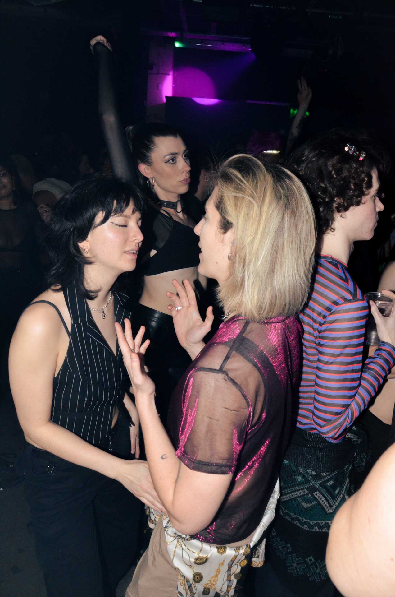 Howl_Rave_16_064_jwx2ww