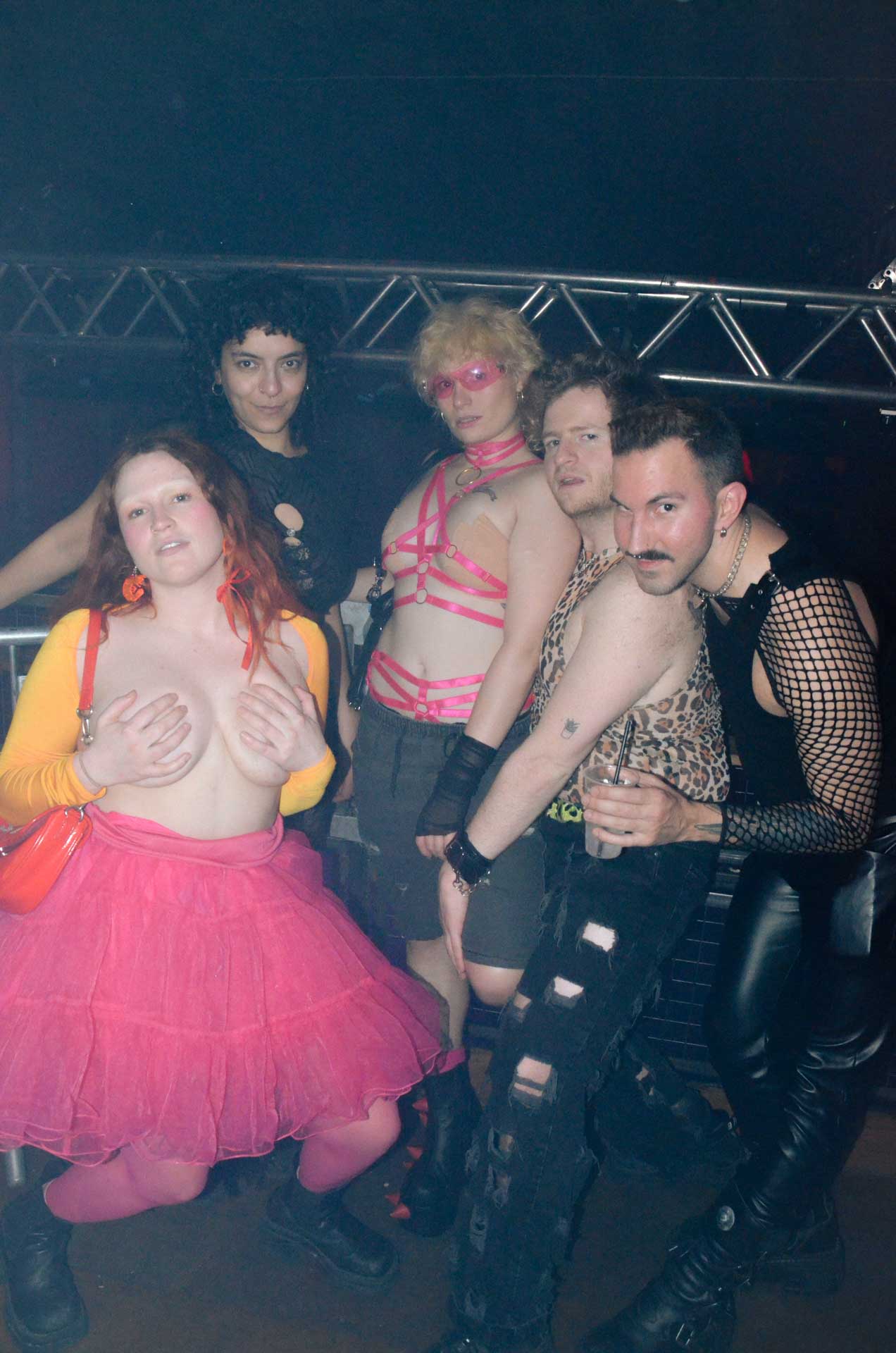Howl_Rave_16_080_wau6gj