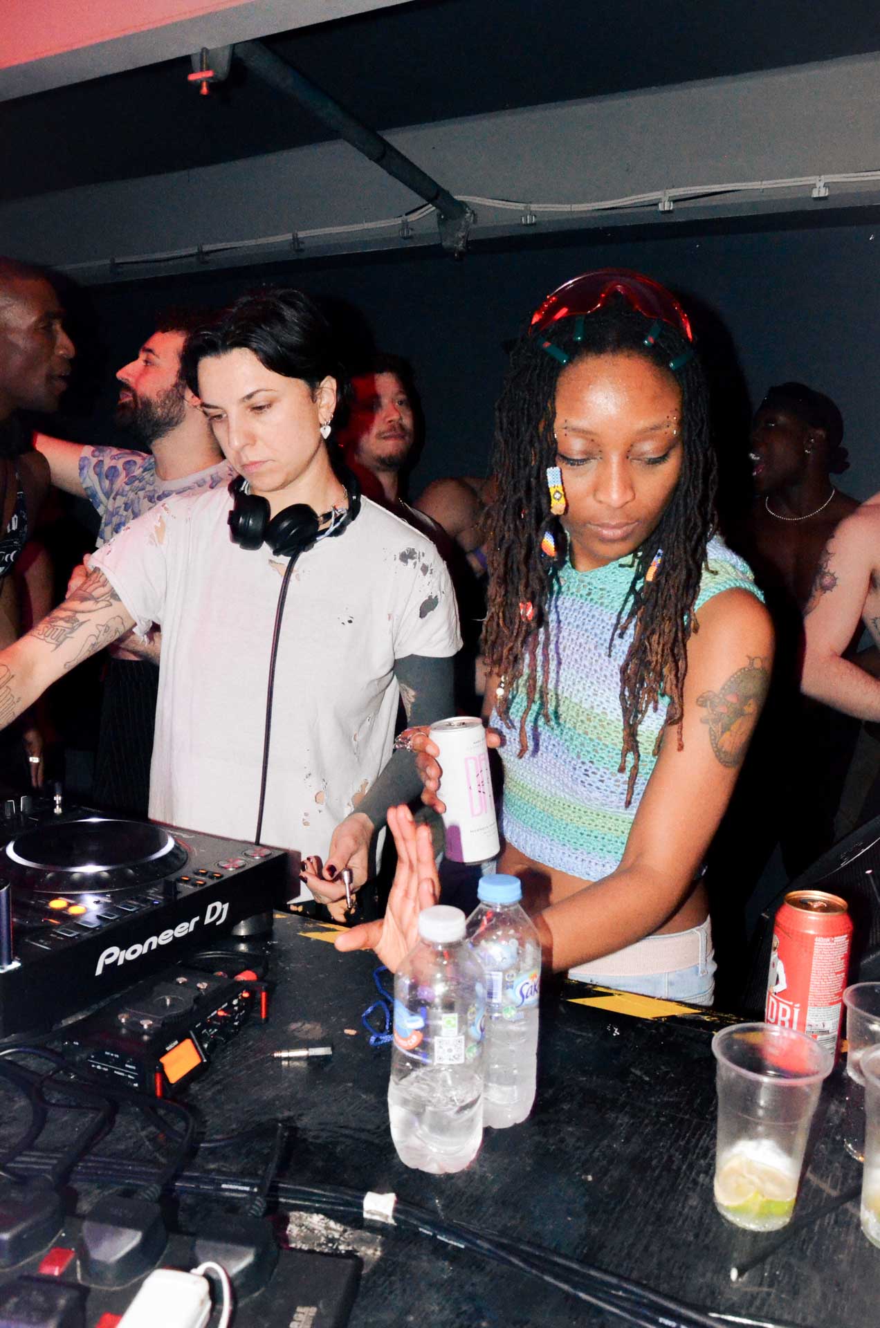 Howl_Rave_16_119_nvrw7t